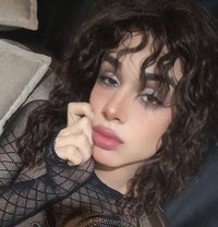 Katia - Acompañantes transexual in Beirut Photo 3 of 5