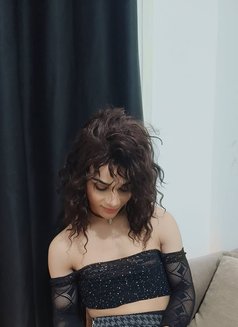 Katia - Transsexual escort in Beirut Photo 5 of 5