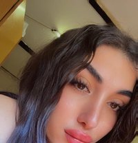 Katia - Transsexual escort in Beirut Photo 28 of 29