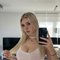 Katie - escort in Milan