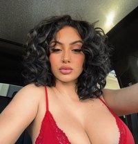 Katie - escort in London