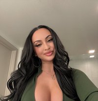 Katie - escort in London