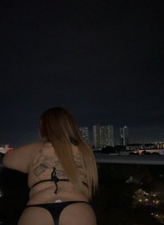 Katie and video call - escort in Bangkok Photo 12 of 14