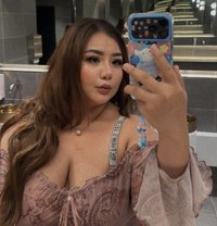 Katie chubby and video call - escort in Bangkok Photo 16 of 19