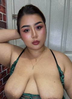 Katie chubby - escort in Bangkok Photo 4 of 14