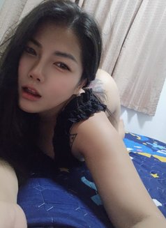 Jazz - escort in Doha Photo 3 of 14