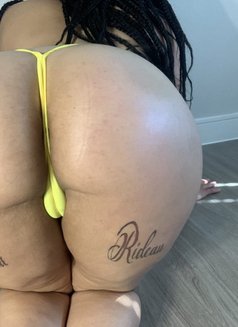 Katie - escort agency in London Photo 3 of 3