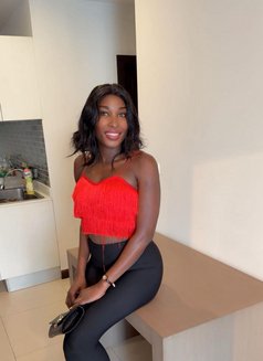 Katlyn hot African girl - escort in Bangkok Photo 5 of 9