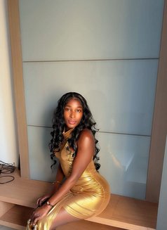 Katlyn hot African girl - escort in Bangkok Photo 8 of 11