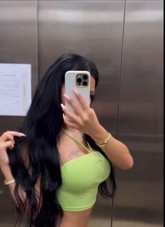 Katreen - escort in Beirut Photo 1 of 3