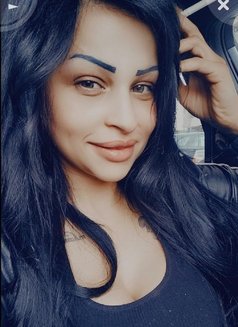 Katresa - escort in Beirut Photo 5 of 5
