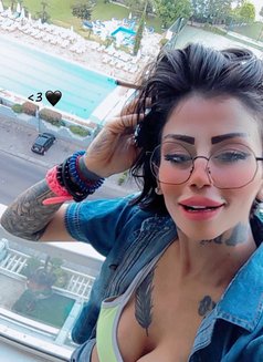 Katrin - puta in Beirut Photo 21 of 22