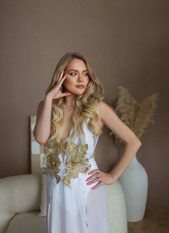 Katrin - escort in Tbilisi Photo 12 of 17