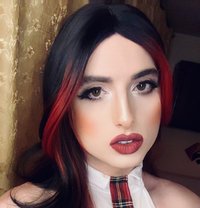 Katrin - Transsexual escort in Beirut Photo 3 of 3