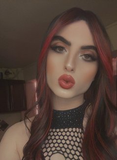 Katrin - Transsexual escort in Beirut Photo 4 of 4