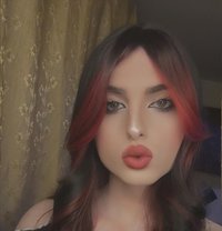 Karma - Acompañantes transexual in Beirut Photo 5 of 5