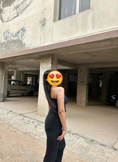 Aarohi Cam & Reel meet - escort in Chandigarh Photo 13 of 14