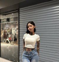 Maricar - escort in Manila