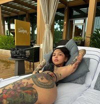 Katrina - escort in Manila