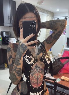 Katrina - escort in Manila Photo 12 of 12