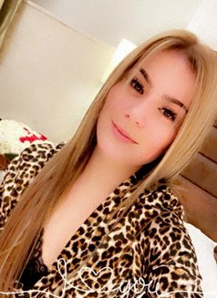 Katrina from Ukrain independent - escort in Gurgaon Photo 4 of 5