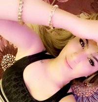 Katrina independent Ukrain girl - puta in Gurgaon
