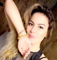 Katrina independent Ukrain girl - puta in Gurgaon