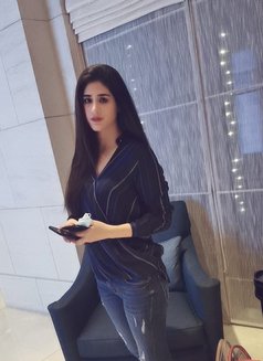 Katrina Indian Girl - escort in Abu Dhabi Photo 2 of 3