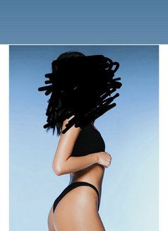 KatRina - puta in Okinawa Island Photo 2 of 3