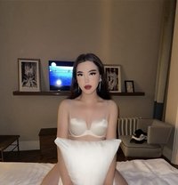 Kamila - Transsexual escort in İstanbul