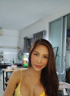 Katriname - escort in Tokyo Photo 2 of 6