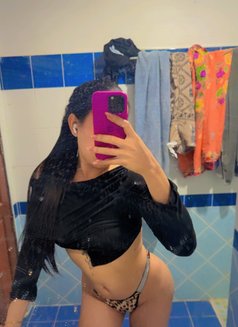 Katsarina - Transsexual escort in Ko Samui Photo 4 of 13