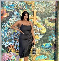 Roe - puta in Guangzhou