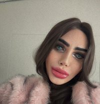 Katua cat eye #babypussy #transgender - Transsexual escort in İstanbul