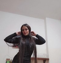 Katy - escort in Beirut