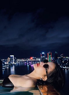 Anal fullservice Misstress RM CM - puta in Dubai Photo 10 of 11
