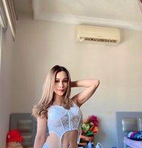 Katy New Girl - escort in Doha Photo 5 of 9