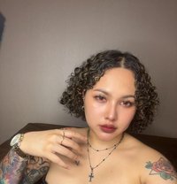 Katy - escort in Al Manama Photo 5 of 10