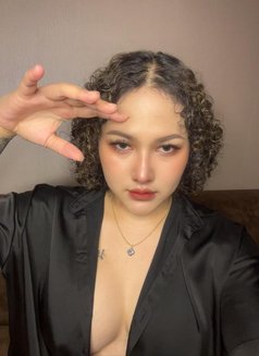 Katy - escort in Al Manama Photo 10 of 10