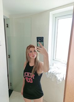 Katy Versa Ts - Transsexual escort in Da Nang Photo 6 of 6