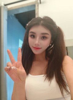 Katya - escort in Shanghai Photo 3 of 8