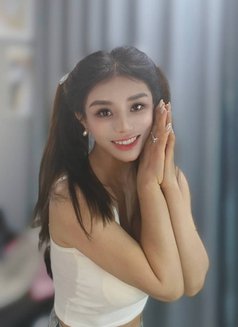 Katya - escort in Shanghai Photo 8 of 8