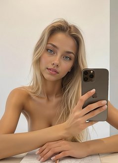 Katya - escort in Taipei Photo 1 of 5