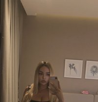 Katya in Abu Dhabi hottie girl - escort in Abu Dhabi Photo 7 of 8