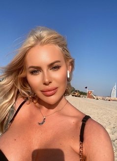 Katya - escort in Dubai Photo 5 of 14