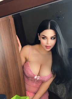 Katya كاتيا - escort in Dubai Photo 1 of 5