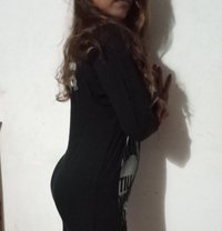 Kaushi Cam, Meet & Sexting - escort in Colombo