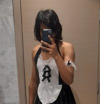 Kaushi Lochana - Transsexual escort in Colombo