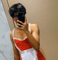 Kaushi Lochana - Transsexual escort in Colombo