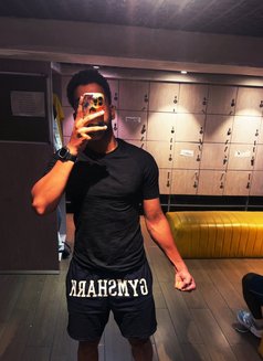 Kaustubh available fr couples and Ladies - Male escort in Mumbai Photo 2 of 8